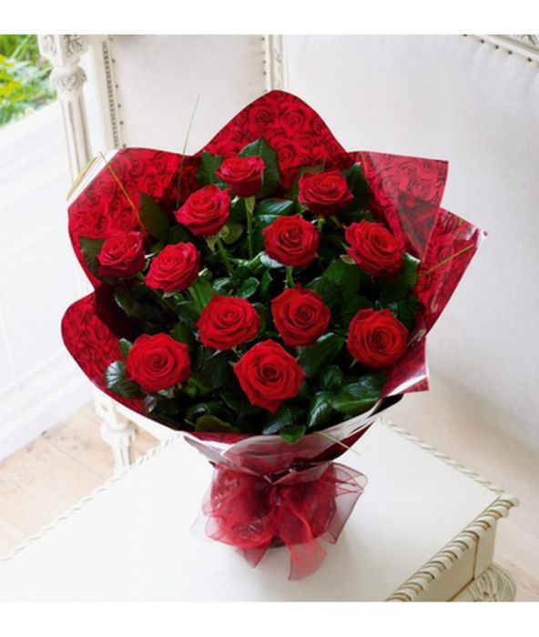 Delightful Bouquet Red Roses 12 (India Only)