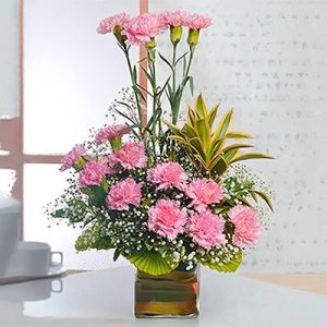 15 Carnations In Glass Vase